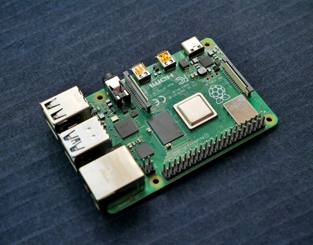 Raspberry PiをWebサーバー化するための手順